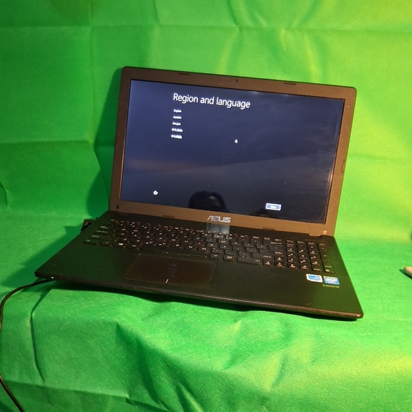 ASUS Black Laptop with Full-Size Keyboard and Widescreen Display Model # X551M